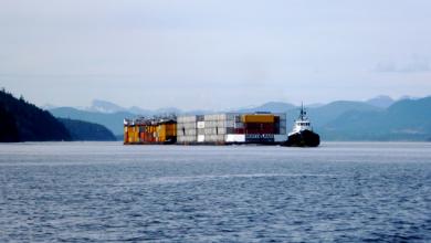 Tug and barge